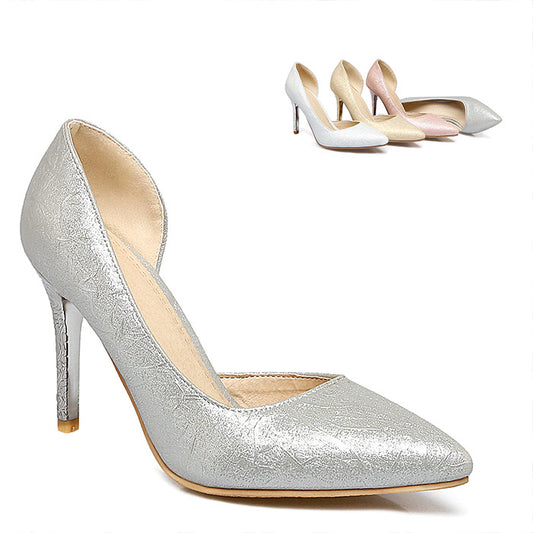 Туфли на высоком каблуке с острым носком