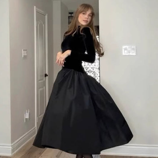 Женское плиссированное французское платье с вышивкой