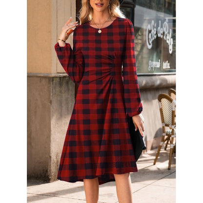 Модный пуловер с круглым вырезом, длинными рукавами и разрезом, в европейском и американском стиле.