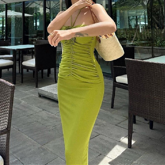 Новое элегантное весенне-летнее платье с открытой спиной и подтяжками.