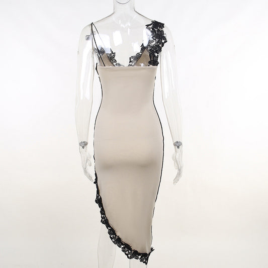 Платье-футляр для вечеринки в стиле "горячая девушка" с подтяжками, подчеркивающее фигуру.