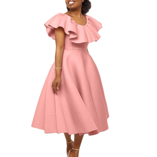 Элегантное платье с оборками большого размера