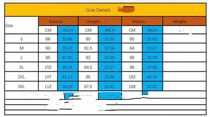 Женский вязаный купальник-бикини с ажурной отделкой для защиты от солнца.