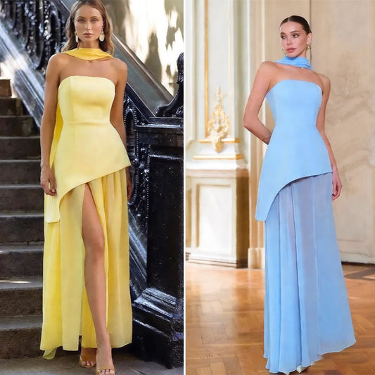 Женское однотонное платье без бретелей с развевающимися завязками и разрезом